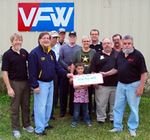 HIKE for Mental Health presents $3,000 check to Ron Risdon and Pearland VFW Post 7109.